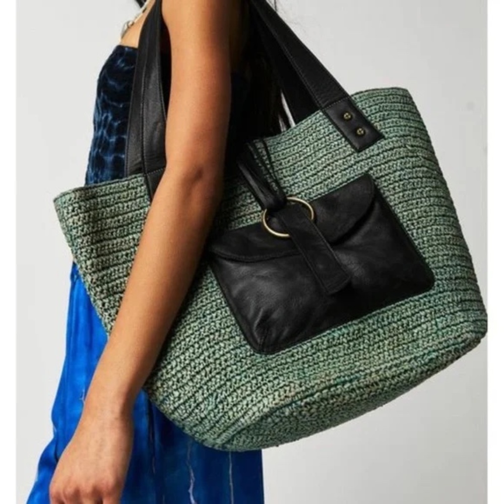 NWOT Free People Green En Riva Raffia Tote